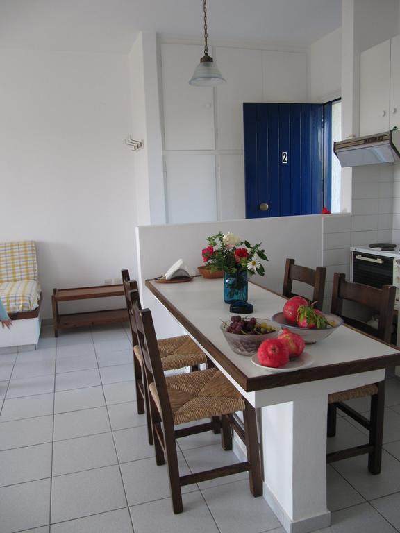 Eressos Ilios Apartments Skala Eressos Værelse billede