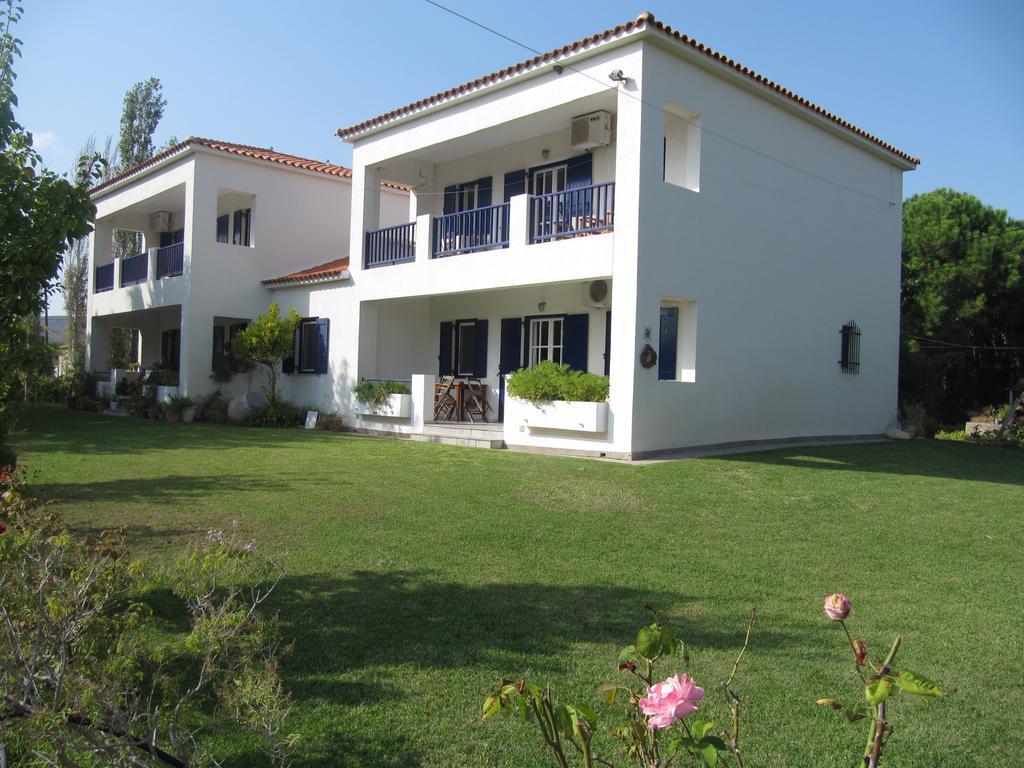 Eressos Ilios Apartments Skala Eressos Værelse billede